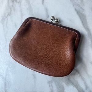 Vintage COACH Leather Kisslock Change Coin Purse